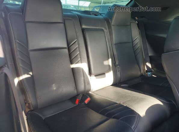 2C3CDZC95GH192378 2016 DODGE CHALLENGER Purple Rear seats view