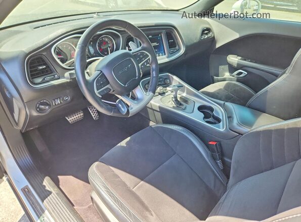 2C3CDZDJ8HH594793 2017 DODGE CHALLENGER White Vista del salpicadero