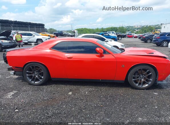 2C3CDZDJ9GH345241 2016 DODGE CHALLENGER Orange Vista interior trasera