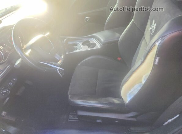 2C3CDZFJ0LH198329 2020 DODGE CHALLENGER Blue Vista interior delantera