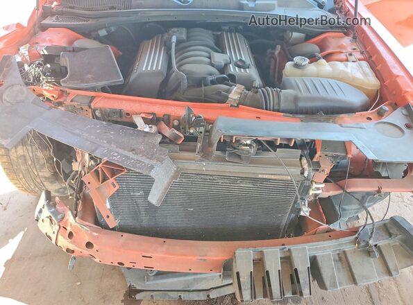2C3CDZFJ0NH175426 2022 DODGE CHALLENGER Оранжевый Вид задней части салона
