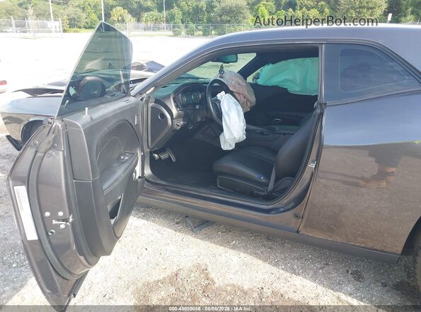 2C3CDZFJ0PH614823 2023 DODGE CHALLENGER Gray Вид салону спереду