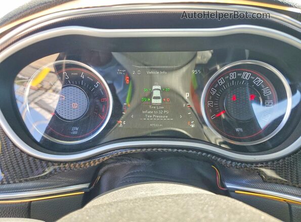 2C3CDZFJ1GH326065 2016 DODGE CHALLENGER Purple ხელსაწყოთა პანელის ხედი