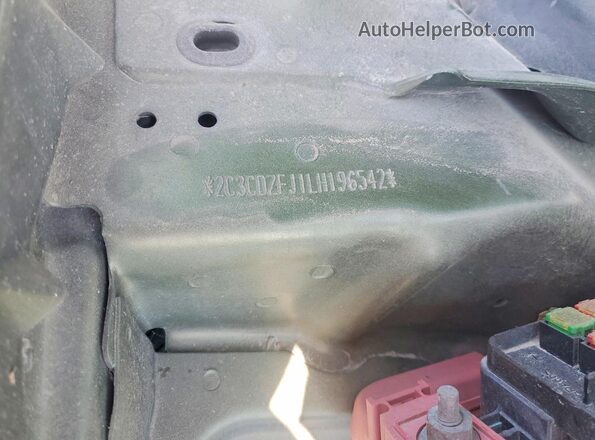 2C3CDZFJ1LH196542 2020 DODGE CHALLENGER Green Շարժիչի բաժամունքի տեսք