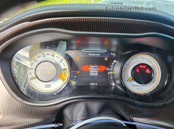 2C3CDZFJ1LH235694 2020 DODGE CHALLENGER Gold Instrument cluster view