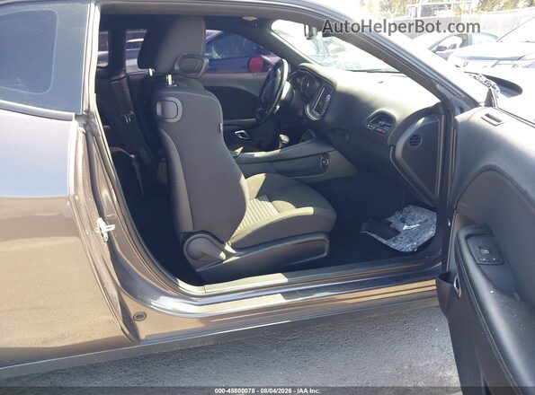 2C3CDZFJ1MH646093 2021 DODGE CHALLENGER Gray Front interior view