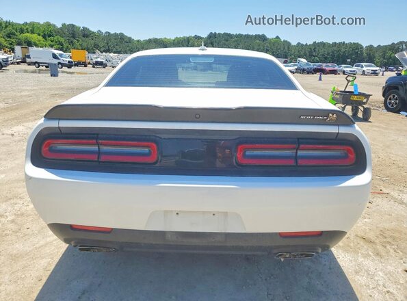 2C3CDZFJ1NH181140 2022 DODGE CHALLENGER White უკანა ხედი