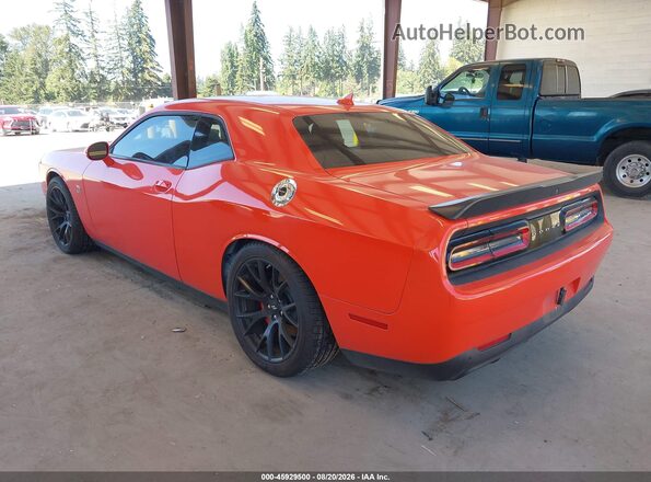 2C3CDZFJ3JH310439 2018 DODGE CHALLENGER Оранжевый Задняя левая четверть