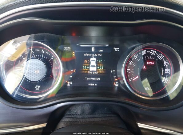 2C3CDZFJ3JH310439 2018 DODGE CHALLENGER Оранжевый Вид задних сидений
