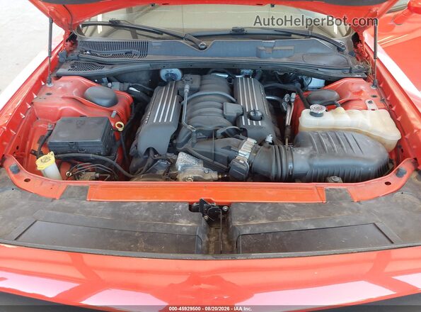 2C3CDZFJ3JH310439 2018 DODGE CHALLENGER Оранжевый Вид сзади