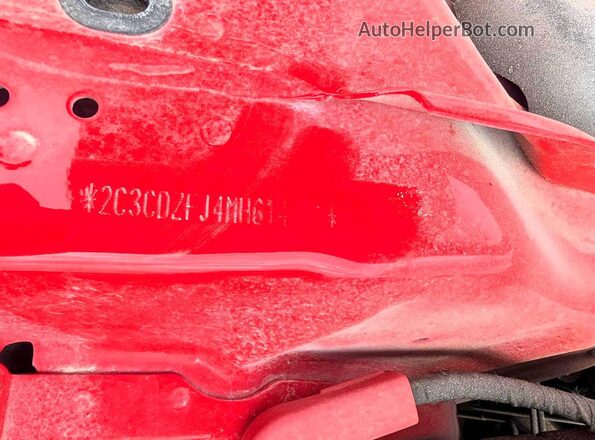 2C3CDZFJ4MH614271 2021 DODGE CHALLENGER Красный Вид подкапотного пространства