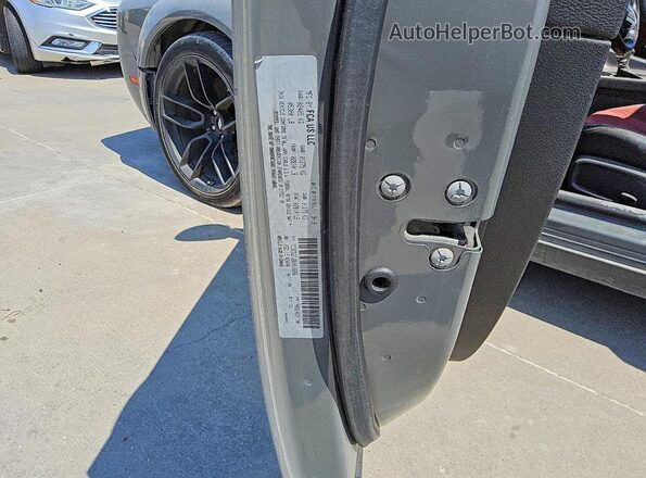 2C3CDZFJ6KH518266 2019 DODGE CHALLENGER Gray Engine compartment view