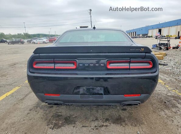 2C3CDZFJ6LH156649 2020 DODGE CHALLENGER Black Widok z tyłu