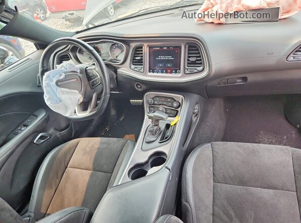 2C3CDZFJ6MH670230 2021 DODGE CHALLENGER Черный Вид панели приборов