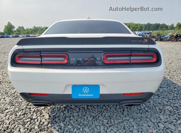 2C3CDZFJ6NH247438 2022 DODGE CHALLENGER Белый Вид сзади