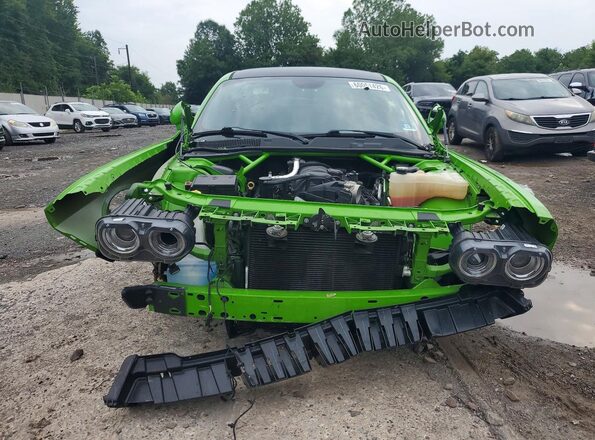 2C3CDZFJ8HH584729 2017 DODGE CHALLENGER Green Front view