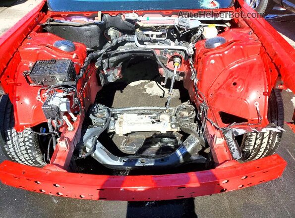 2C3CDZFJ9GH256993 2016 DODGE CHALLENGER Red Widok wnętrza z tyłu