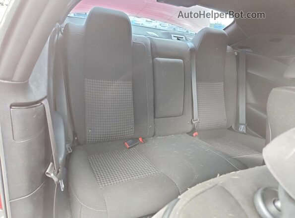 2C3CDZFJ9KH578509 2019 DODGE CHALLENGER Burgundy Հետևի նստատեղերի տեսք