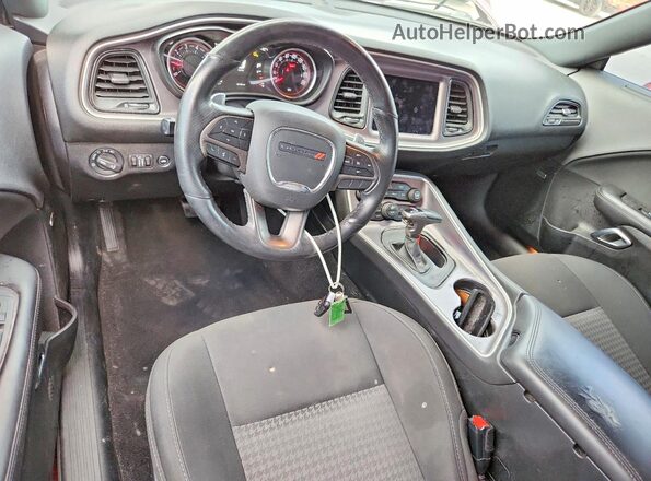 2C3CDZFJ9KH578509 2019 DODGE CHALLENGER Burgundy Առջևի վահանակի տեսք