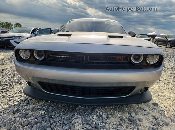 2C3CDZFJXGH137138 2016 DODGE CHALLENGER Silver Vista frontal