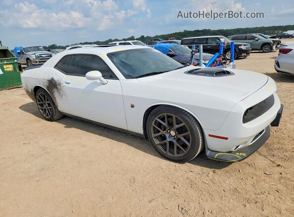 2C3CDZFJXGH289758 2016 DODGE CHALLENGER White Передня права чверть
