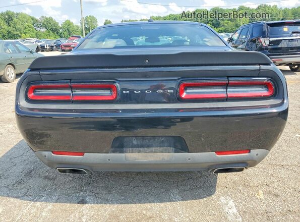 2C3CDZFJXHH627290 2017 DODGE CHALLENGER Black Widok z tyłu
