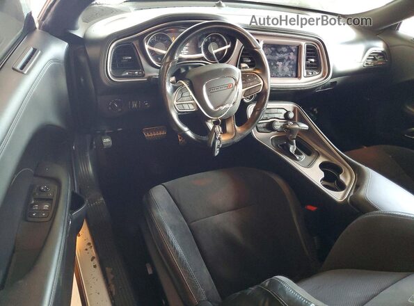 2C3CDZFJXLH134850 2020 DODGE CHALLENGER White Vista del salpicadero