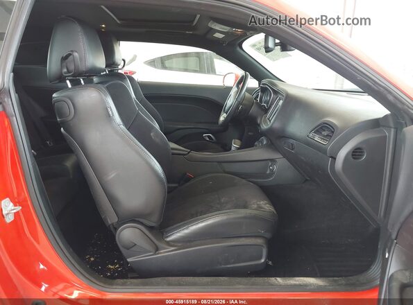 2C3CDZGG1HH574434 2017 DODGE CHALLENGER Оранжевый Вид салона спереди