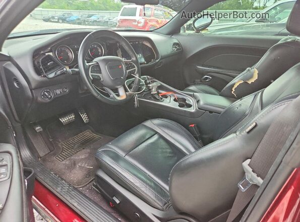 2C3CDZGG3JH192881 2018 DODGE CHALLENGER Burgundy Dashboard view