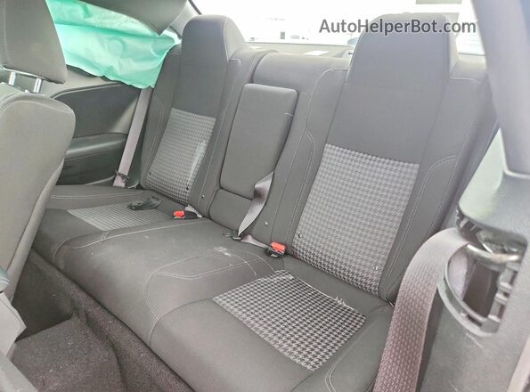 2C3CDZGG4PH615279 2023 DODGE CHALLENGER Red უკანა სავარძლების ხედი