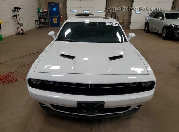 2C3CDZGG6HH556236 2017 DODGE CHALLENGER White Vista frontal
