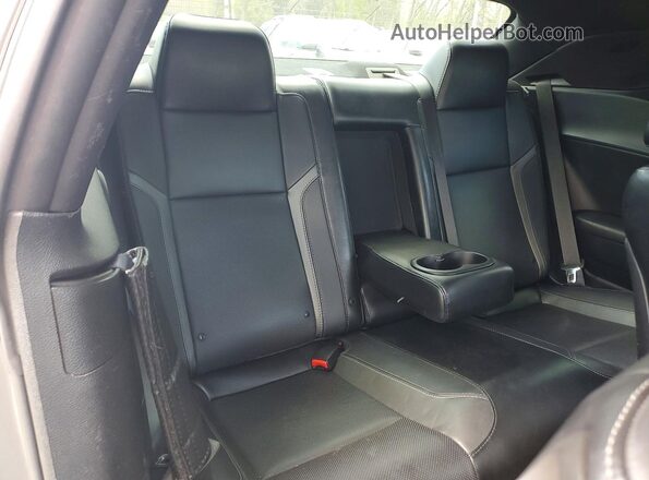 2C3CDZGG6HH558133 2017 DODGE CHALLENGER Gray Vista de los asientos traseros