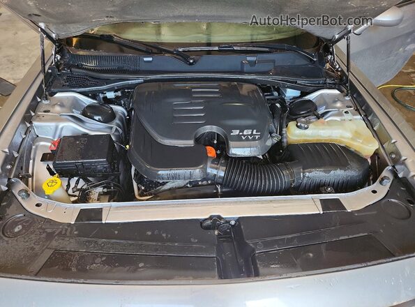 2C3CDZGG6HH641092 2017 DODGE CHALLENGER Gray Rear interior view