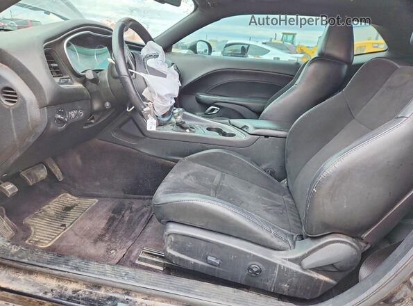 2C3CDZGG6JH138877 2018 DODGE CHALLENGER Black Front interior view