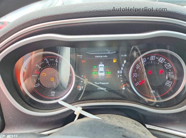 2C3CDZGG6JH138877 2018 DODGE CHALLENGER Black Instrument cluster view