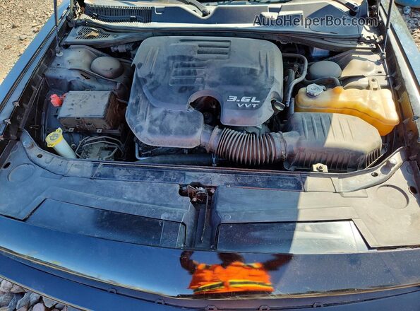 2C3CDZJG3KH620037 2019 DODGE CHALLENGER Black უკანა სალონის ხედი