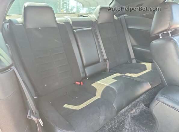 2C3CDZJG3LH155924 2020 DODGE CHALLENGER Orange Հետևի նստատեղերի տեսք