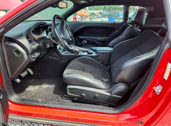 2C3CDZJG5MH661109 2021 DODGE CHALLENGER Red Widok wnętrza z przodu