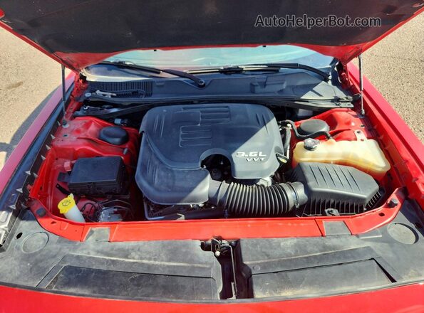 2C3CDZJG5NH148749 2022 DODGE CHALLENGER Red Vista interior trasera