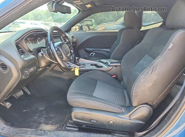 2C3CDZJG6NH230098 2022 DODGE CHALLENGER Blue Front interior view