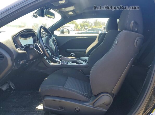 2C3CDZJG7KH756381 2019 DODGE CHALLENGER Black Front interior view
