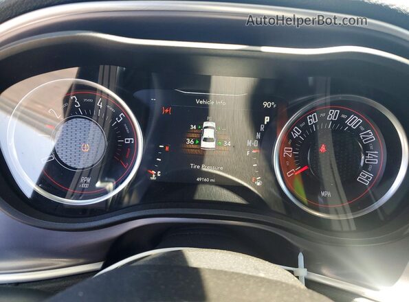 2C3CDZJG7KH756381 2019 DODGE CHALLENGER Black Instrument cluster view
