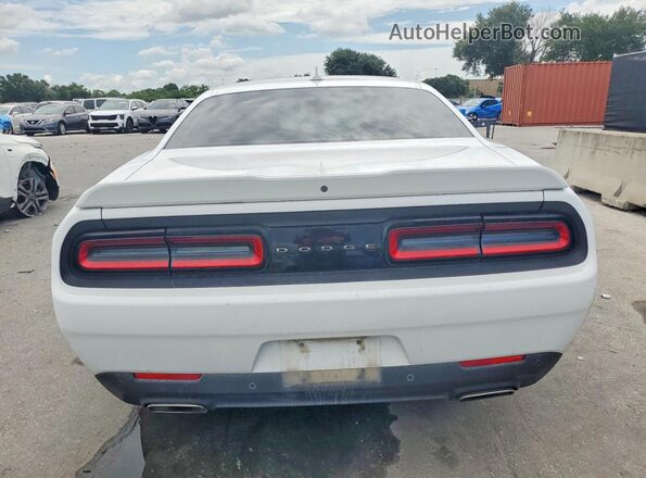 2C3CDZJG8MH672749 2021 DODGE CHALLENGER White უკანა ხედი
