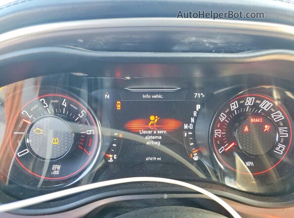 2C3CDZJG8NH238672 2022 DODGE CHALLENGER Red Սարքավորումների վահանակի տեսք