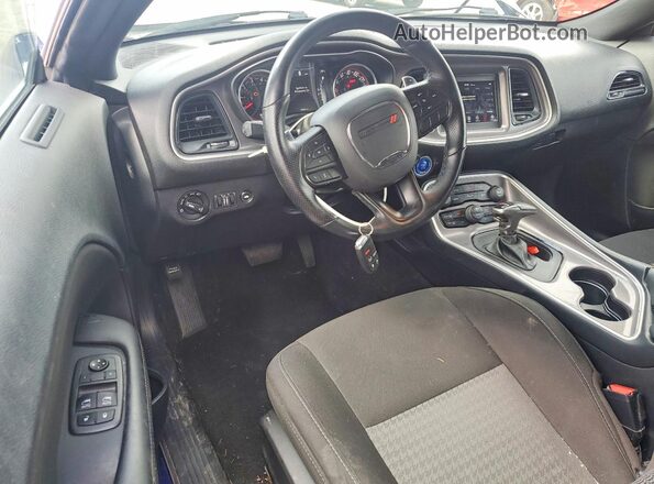 2C3CDZKG0NH180328 2022 DODGE CHALLENGER Blue Widok deski rozdzielczej