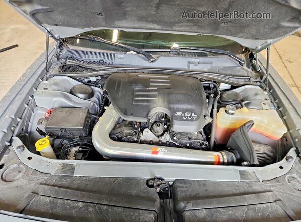 2C3CDZKG2KH701092 2019 DODGE CHALLENGER Gray Rear interior view