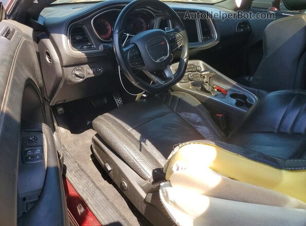 2C3CDZL93LH131749 2020 DODGE CHALLENGER Red Dashboard view