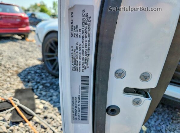2C3CDZL95LH196232 2020 DODGE CHALLENGER White Engine compartment view