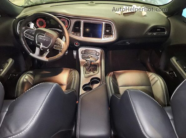 2C3CDZL96KH581295 2019 DODGE CHALLENGER Black Widok deski rozdzielczej