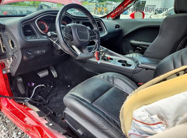 2C3CDZL97KH719166 2019 DODGE CHALLENGER Red Вид панелі приладів
